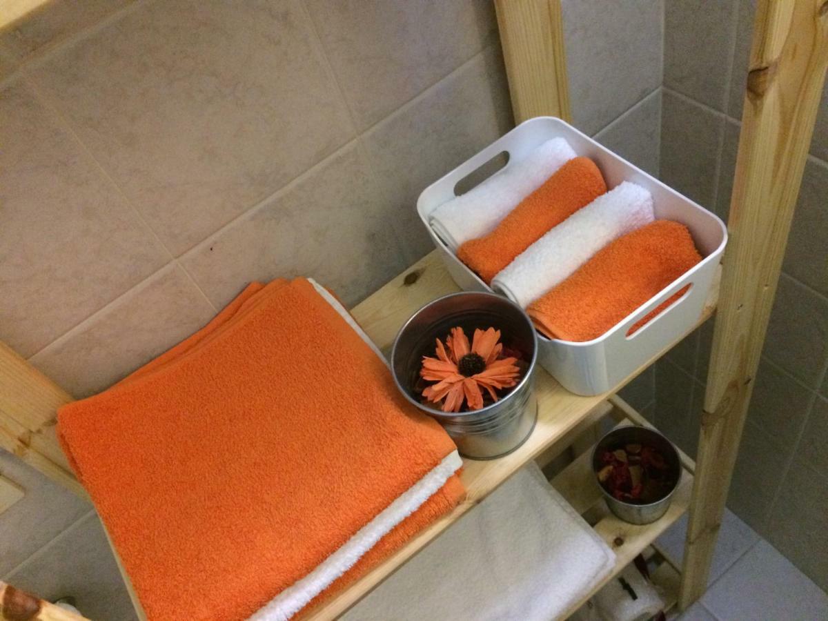 Apartment For 2 In Catania, B&B Le Voci Del Mercato Luaran gambar